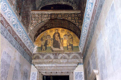 TR-Istan-05.jpg (135263 bytes)