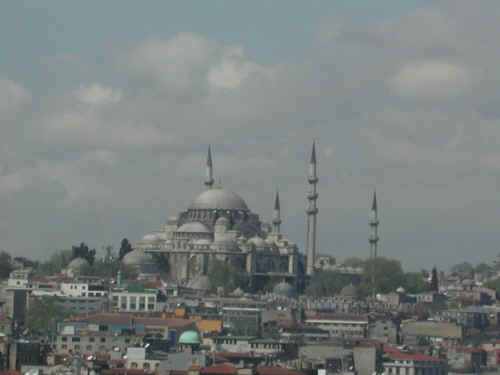 TR-Istan-08.jpg (335981 bytes)