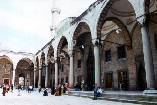 TR-Istan-27.jpg (104265 bytes)